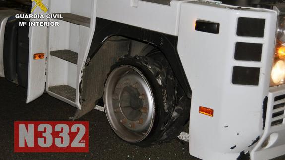 Officers Stop Drugged-Up Trucker After 70km Chase 2